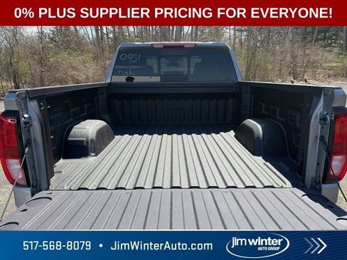 New 2026 GMC Sierra 1500 SLE w/ X31 Off-Road Package AWD/4WD image 11