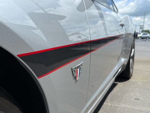 Used 2015 Chevrolet Camaro SS w/ Commemorative Special Edition image 25