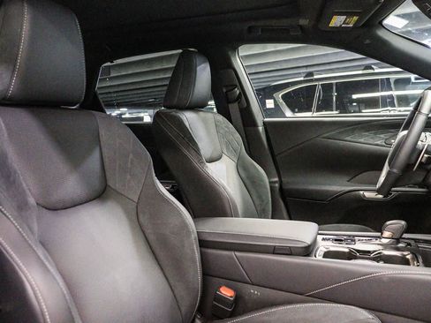 Used 2024 Lexus RX 350 FWD w/ Convenience Package image 17