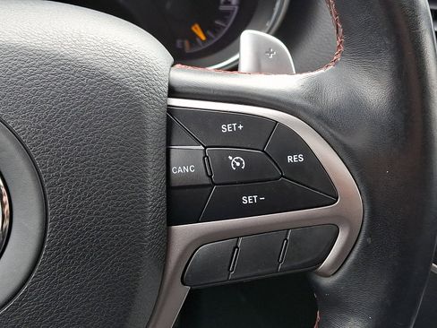 Used 2020 Jeep Grand Cherokee Trailhawk AWD/4WD image 23