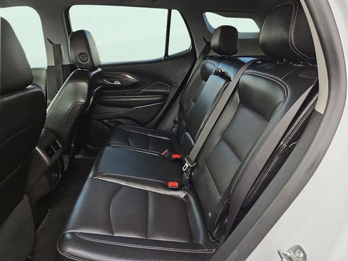 Used 2024 GMC Terrain SLT AWD/4WD image 8