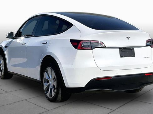 Used 2022 Tesla Model Y Long Range AWD/4WD image 12