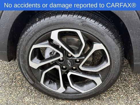 Certified 2024 Chevrolet Trax RS w/ Driver Confidence Package image 11