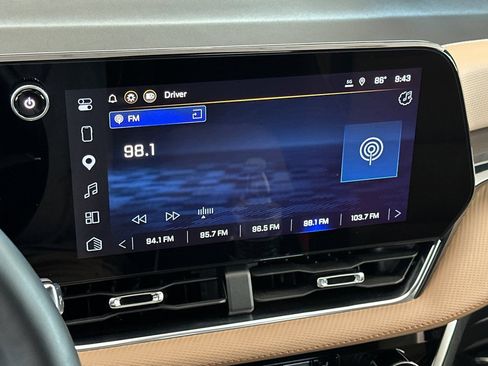 Used 2025 Chevrolet Equinox ACTIV FWD image 25