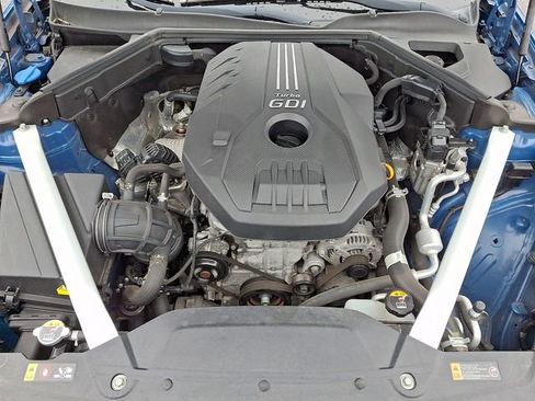 Used 2018 Kia Stinger Premium AWD/4WD image 29