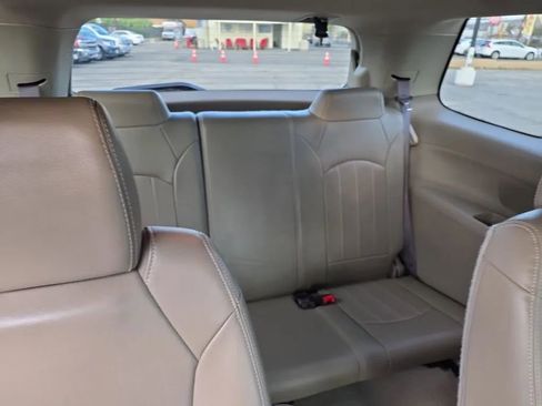 Used 2015 GMC Acadia Denali FWD image 24