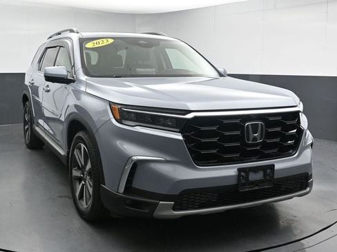 Used 2023 Honda Pilot Elite image 1