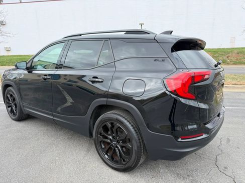 Used 2020 GMC Terrain SLE w/ Elevation Edition image 3