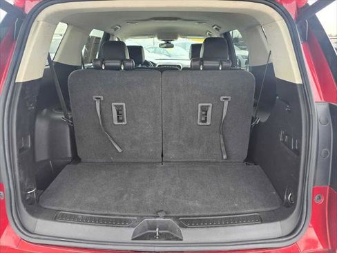 Used 2023 GMC Acadia Denali FWD image 18