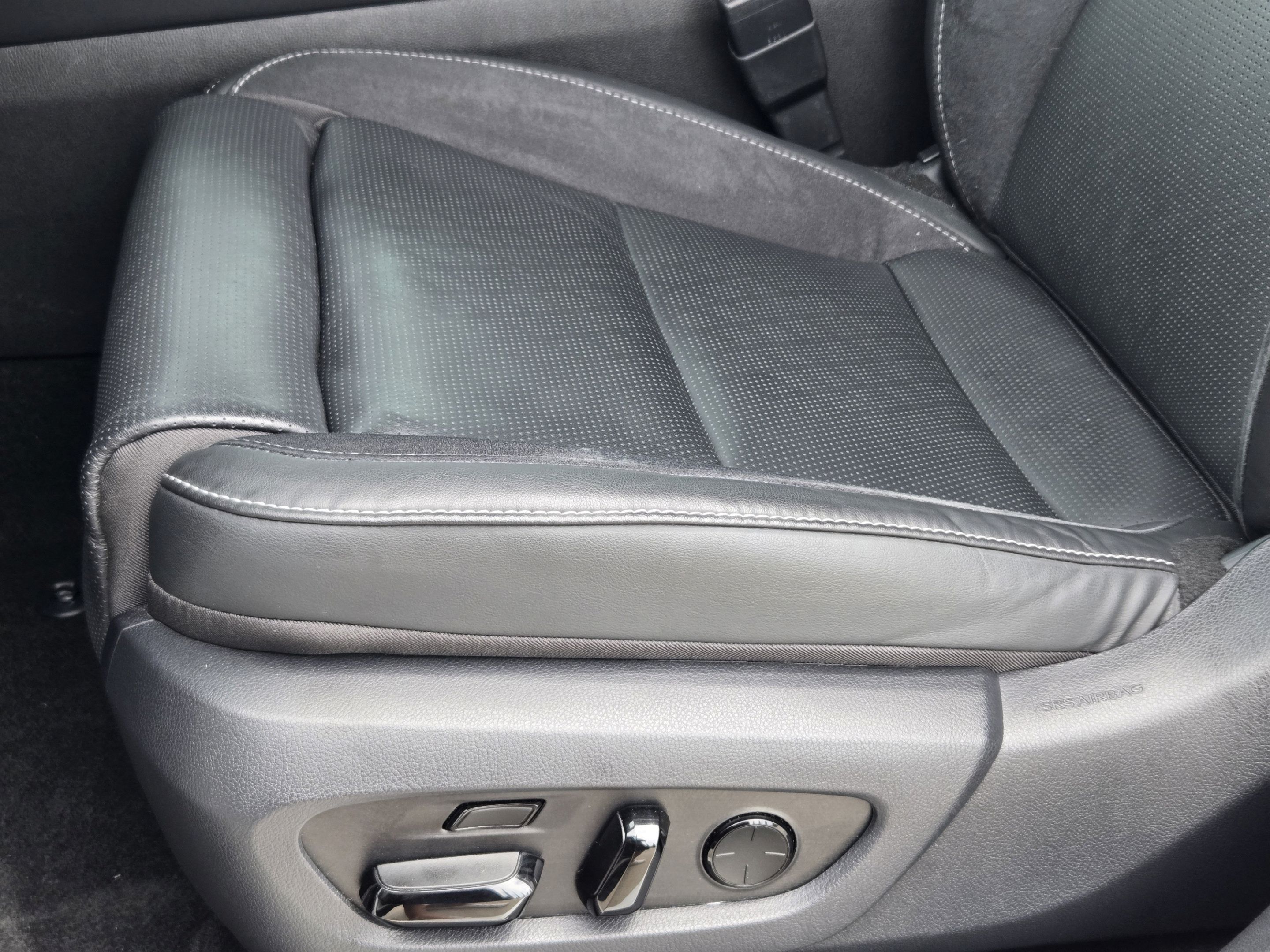 Used 2025 Lexus RX 350 FWD w/ Convenience Package image 21