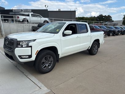 Used 2025 Nissan Frontier SV w/ SV Convenience Package