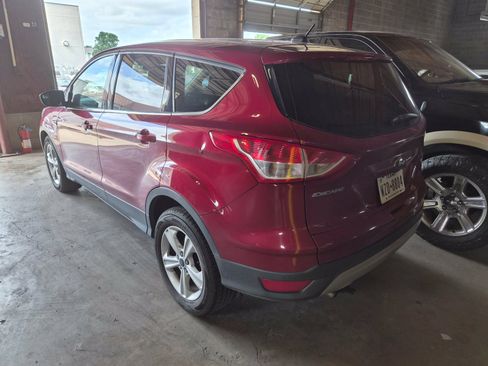 Used 2014 Ford Escape SE FWD image 3