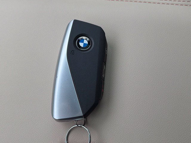 Used 2026 BMW X3 xDrive30i w/ Convenience Package AWD/4WD image 24