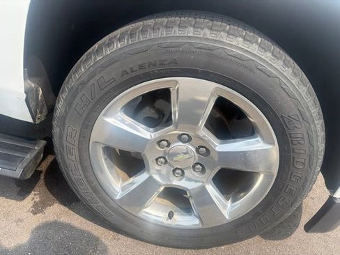 Used 2017 Chevrolet Tahoe Premier AWD/4WD image 4