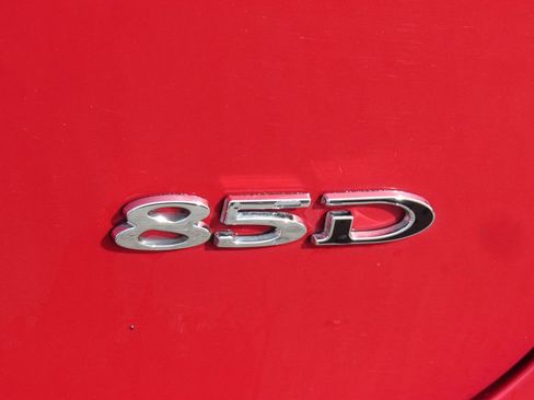 Used 2015 Tesla Model S 85D image 8