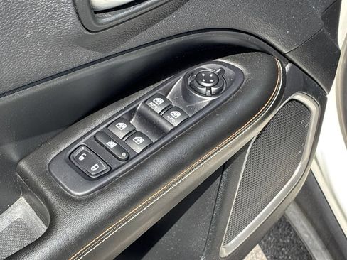 Used 2019 Jeep Compass Latitude AWD/4WD image 21