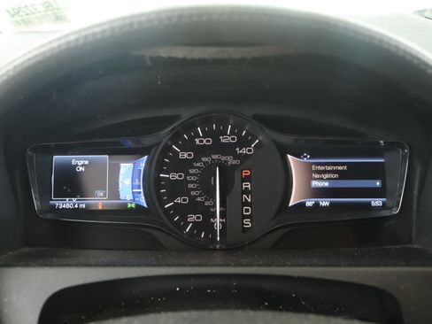 Used 2015 Lincoln MKX FWD w/ Equipment Group 101A image 11