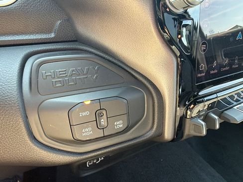 Used 2026 RAM 2500 Big Horn AWD/4WD image 23