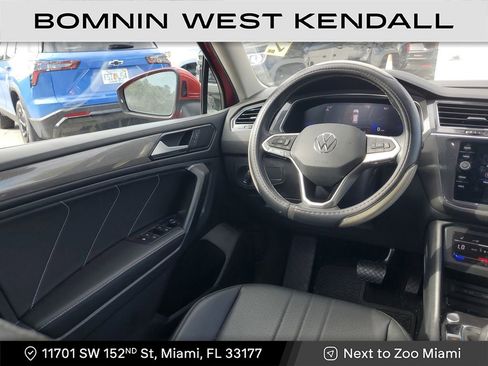 Used 2023 Volkswagen Tiguan SE image 14