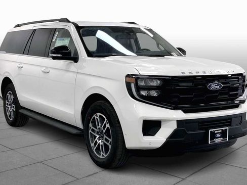 New 2025 Ford Expedition Max Active image 3