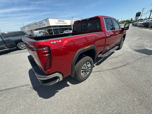 New 2026 GMC Sierra 2500 SLT w/ SLT Premium Package AWD/4WD image 17
