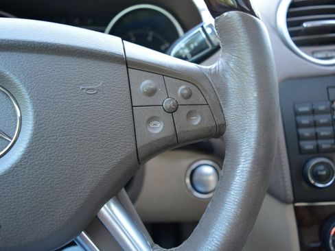 Used 2008 Mercedes-Benz GL 550 4MATIC image 26