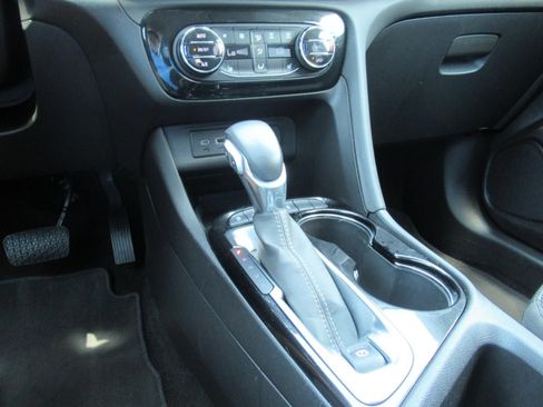 Used 2023 Buick Encore GX Select w/ Sport Touring Package AWD/4WD image 25