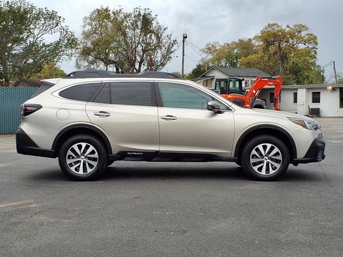 Used 2020 Subaru Outback Premium image 25