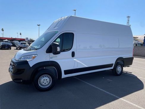 New 2024 RAM ProMaster 3500 w/ Delivery Van Package FWD image 5