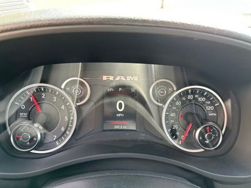 New 2024 RAM 2500 Tradesman w/ Chrome Appearance Group image 15