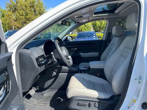 Used 2024 Honda CR-V EX-L image 6