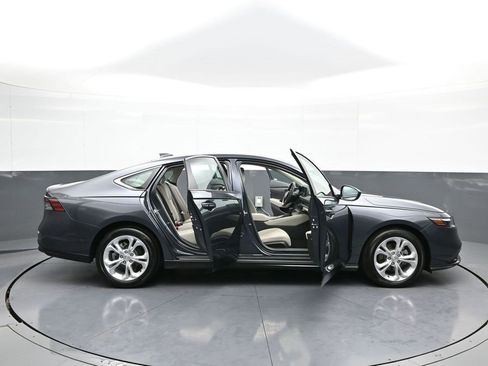 Certified 2023 Honda Accord LX image 41