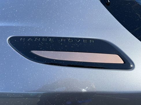 Used 2021 Land Rover Range Rover Velar R-Dynamic S image 14