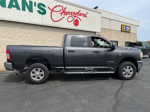 Used 2024 RAM 2500 Big Horn AWD/4WD image 8