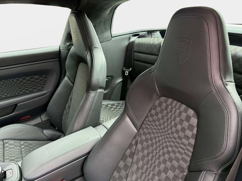 Used 2026 Porsche 911 Targa 4 GTS image 38