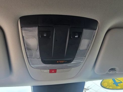 Used 2024 Kia Sportage EX AWD/4WD image 22