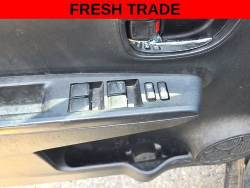 Used 2014 Toyota Yaris LE FWD image 7