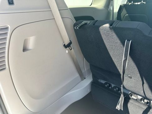 Used 2024 Chrysler Voyager LX FWD image 26
