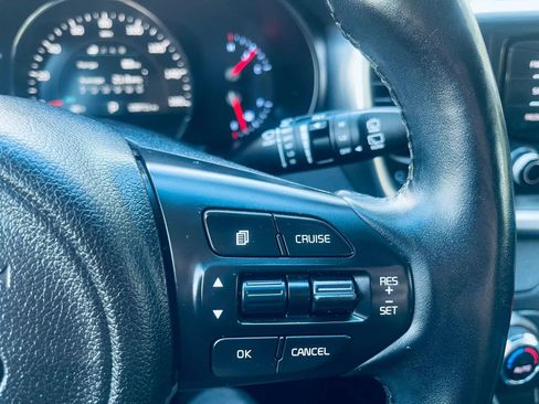 Used 2016 Kia Sorento EX w/ EX Premium Package FWD image 20