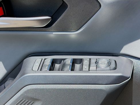 Used 2026 Toyota RAV4 AWD Plug-in Hybrid image 22
