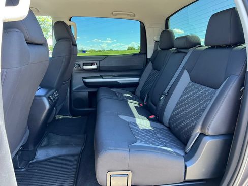 Used 2018 Toyota Tundra SR5 w/ SR5 Upgrade Package RWD image 5