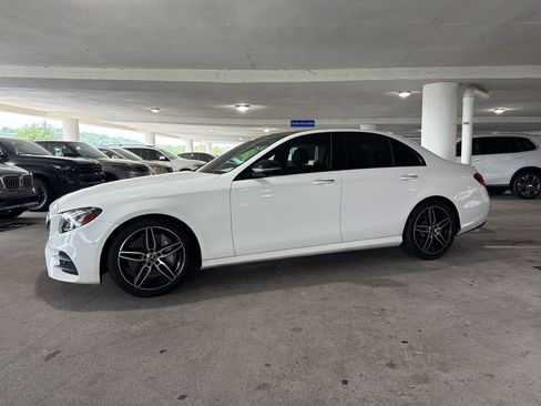 Used 2019 Mercedes-Benz E 300 image 11