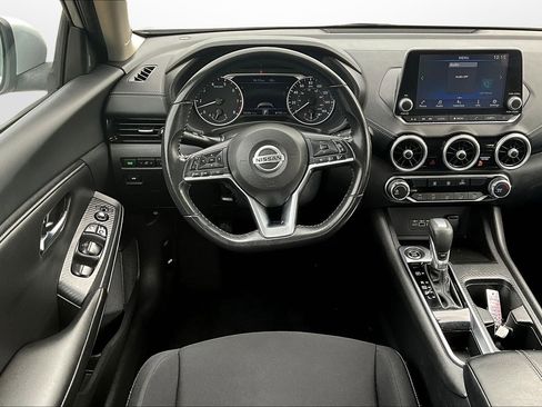 Used 2022 Nissan Sentra SV image 5