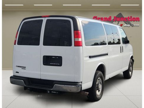 Used 2012 Chevrolet Express 3500 LT w/ LT Preferred Equipment Group RWD image 3