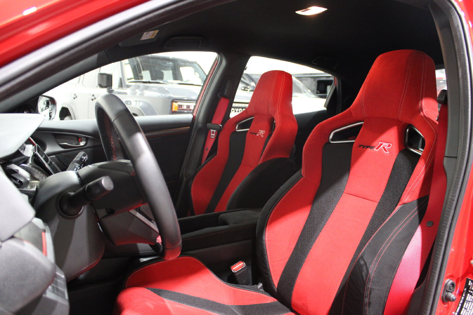 Used 2018 Honda Civic Type R image 26