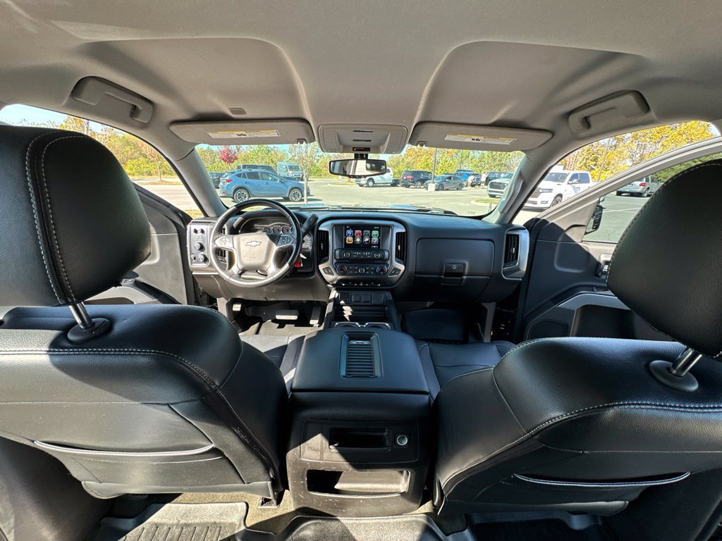 Used 2018 Chevrolet Silverado 1500 LT w/ All Star Edition AWD/4WD image 24