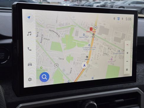 Used 2025 Toyota Tacoma Limited image 19