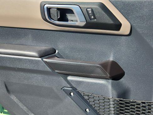 Used 2024 Ford Bronco Wildtrak AWD/4WD image 8