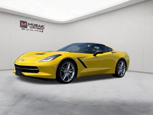 Used 2015 Chevrolet Corvette Stingray Coupe w/ ZF1 Appearance Package RWD image 4