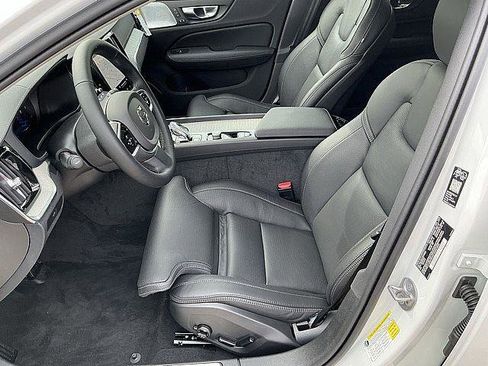 New 2026 Volvo V60 B5 Cross Country Ultra w/ Climate Package AWD/4WD image 15